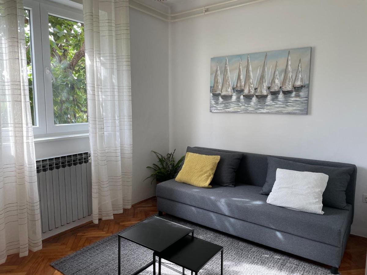 Seaside - App 2 Apartman