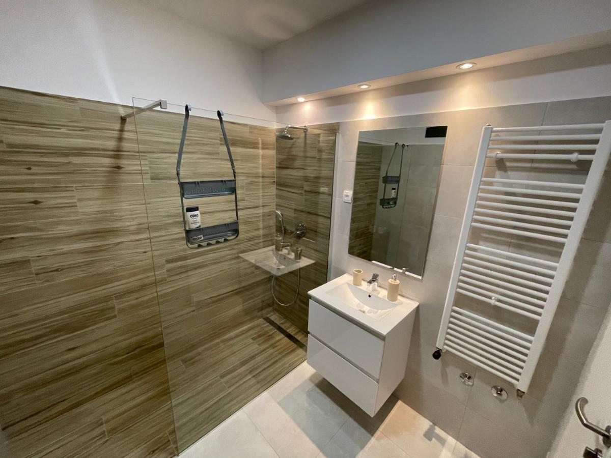 Seaside - App 2 Apartman *